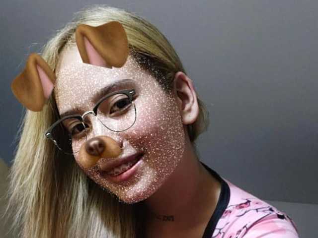 A profil fényképe Miacamhot