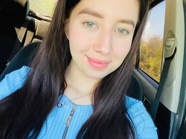 A profil fényképe violetttttkabc