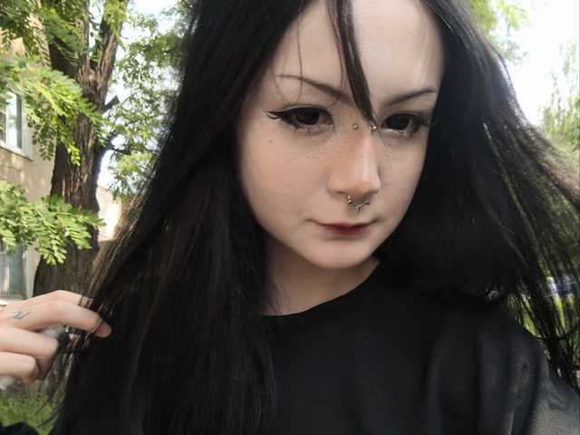 A profil fényképe MiaScarlet