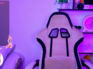 Erotikus videocsevegés MiaScarlet