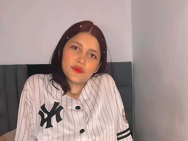 A profil fényképe miathompson99