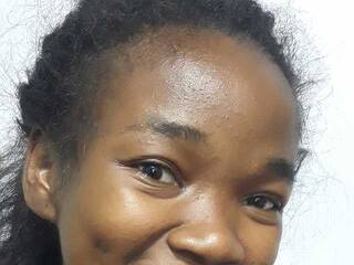 Erotikus videocsevegés Michelinea