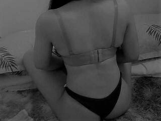 Erotikus videocsevegés MichieMich