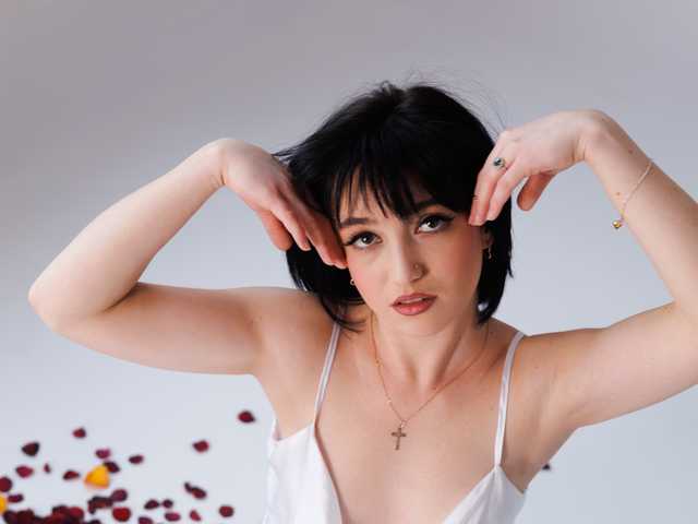 A profil fényképe Midnight_Eva_Mi