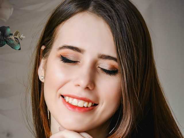 A profil fényképe MikaMoonn1