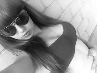 Erotikus videocsevegés mikijewel