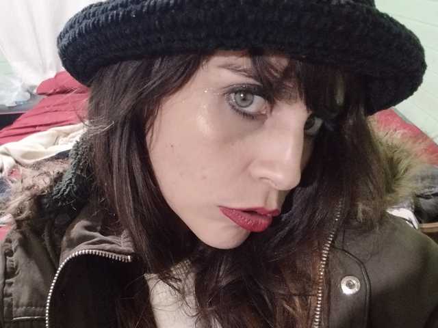 A profil fényképe Mila-27