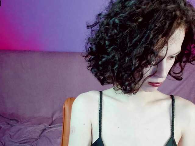 Sugárzási képernyőképek Mila-Hot