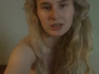 Erotikus videocsevegés MilaElin
