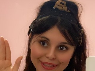 Erotikus videocsevegés MilenaLynn