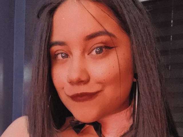 A profil fényképe Miley-Gold