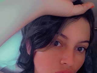 Erotikus videocsevegés MileyMoon