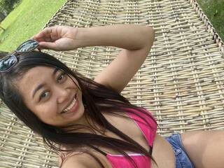 Erotikus videocsevegés million-dollar-boobs