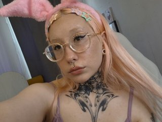 Erotikus videocsevegés mintmaggy