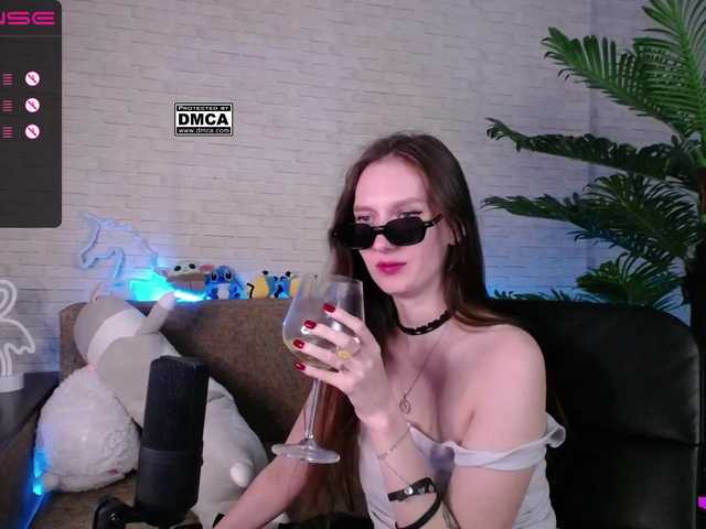 Sugárzási képernyőképek RumGirl