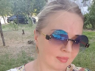 A profil fényképe 1-VICTORIA