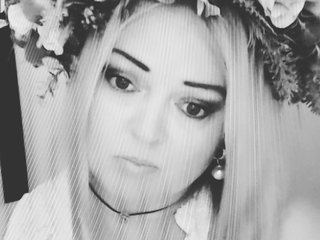 A profil fényképe 1-VICTORIA