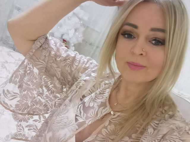 A profil fényképe 1-VICTORIA