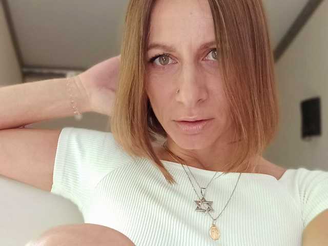 A profil fényképe MirandaHobbs