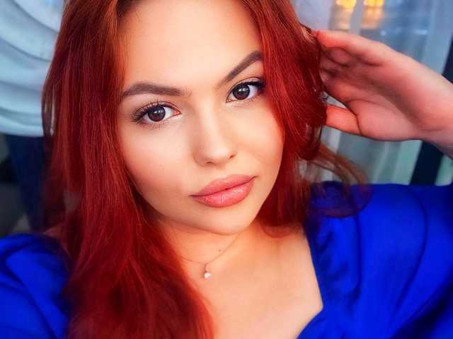 A profil fényképe Miss-oxy