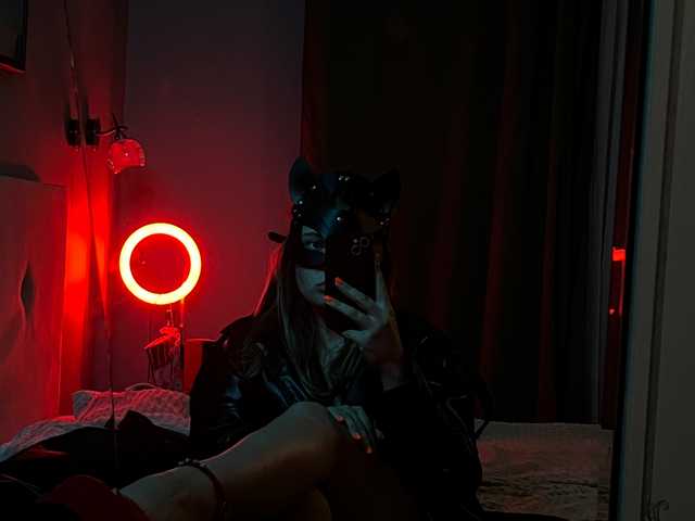 A profil fényképe Missa-dark