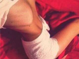 Erotikus videocsevegés missar1ana