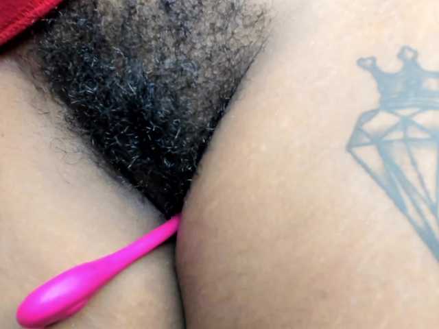 Fényképek MissBlackCandy hairy#squirt #hairy #feet #bush #ebony