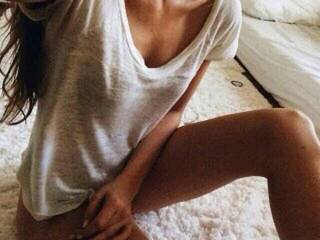 Erotikus videocsevegés MissHotAssx