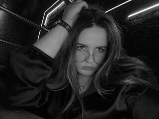 Erotikus videocsevegés MissIriss1