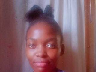 Erotikus videocsevegés MissNaughtygirll