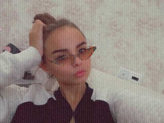 A profil fényképe misss-vikki