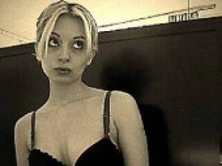 Erotikus videocsevegés mliecna