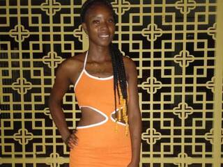 Erotikus videocsevegés mohanaebony