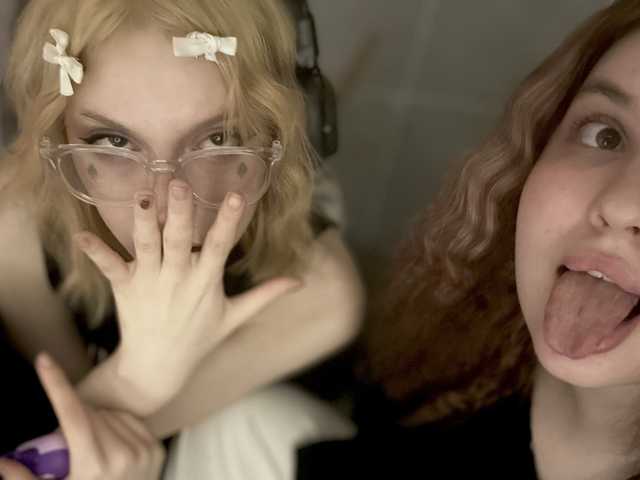 A profil fényképe Molly-and-Ewa