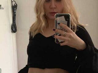 Erotikus videocsevegés mollylanca