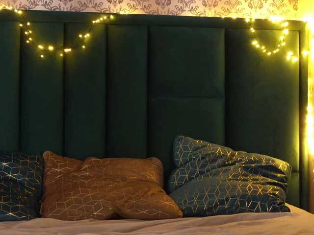 Sugárzási képernyőképek MollySkyler