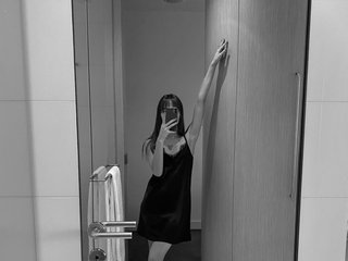 Erotikus videocsevegés monalisa-2