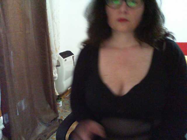 Fényképek Monella2 30 tk flash boobs,50tk flash pussy,c2c only privat show,stand up 30 tk,no private tip thank you.