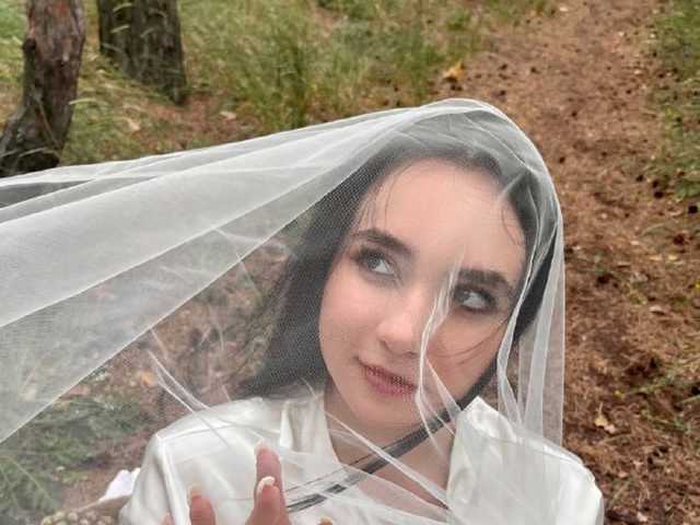 A profil fényképe MonicaBrownie