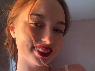 Erotikus videocsevegés Monika-Lee