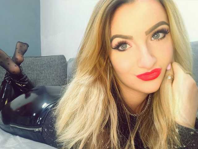A profil fényképe monikanylon
