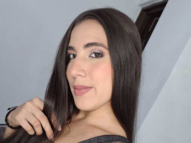 A profil fényképe Monserrat-18