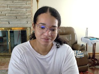 Erotikus videocsevegés BonVivantt