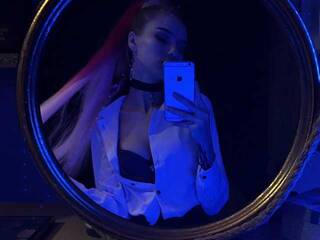 Erotikus videocsevegés MrsAmyS4