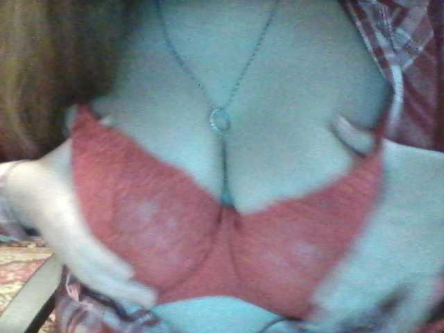 Fényképek Limonadka Who want see my sexy tits? 30 tokens!