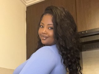 Erotikus videocsevegés MsPoney