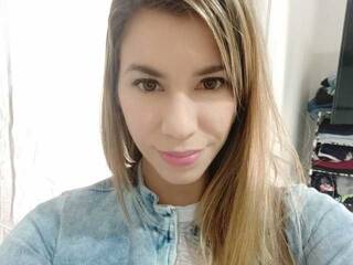 Erotikus videocsevegés MsSofia