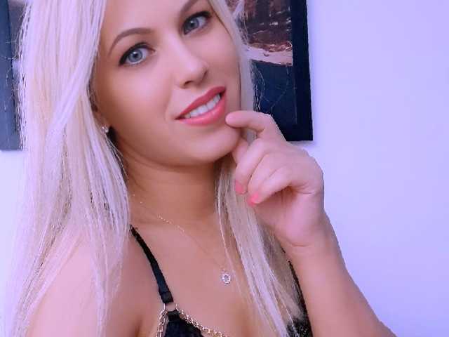 A profil fényképe Mya13
