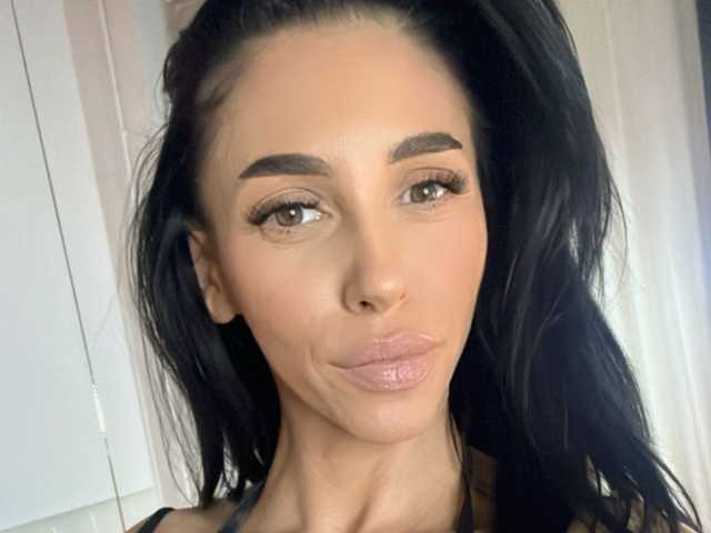 A profil fényképe MyaBlack
