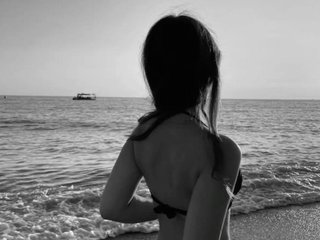 Erotikus videocsevegés ANGELCHAAN